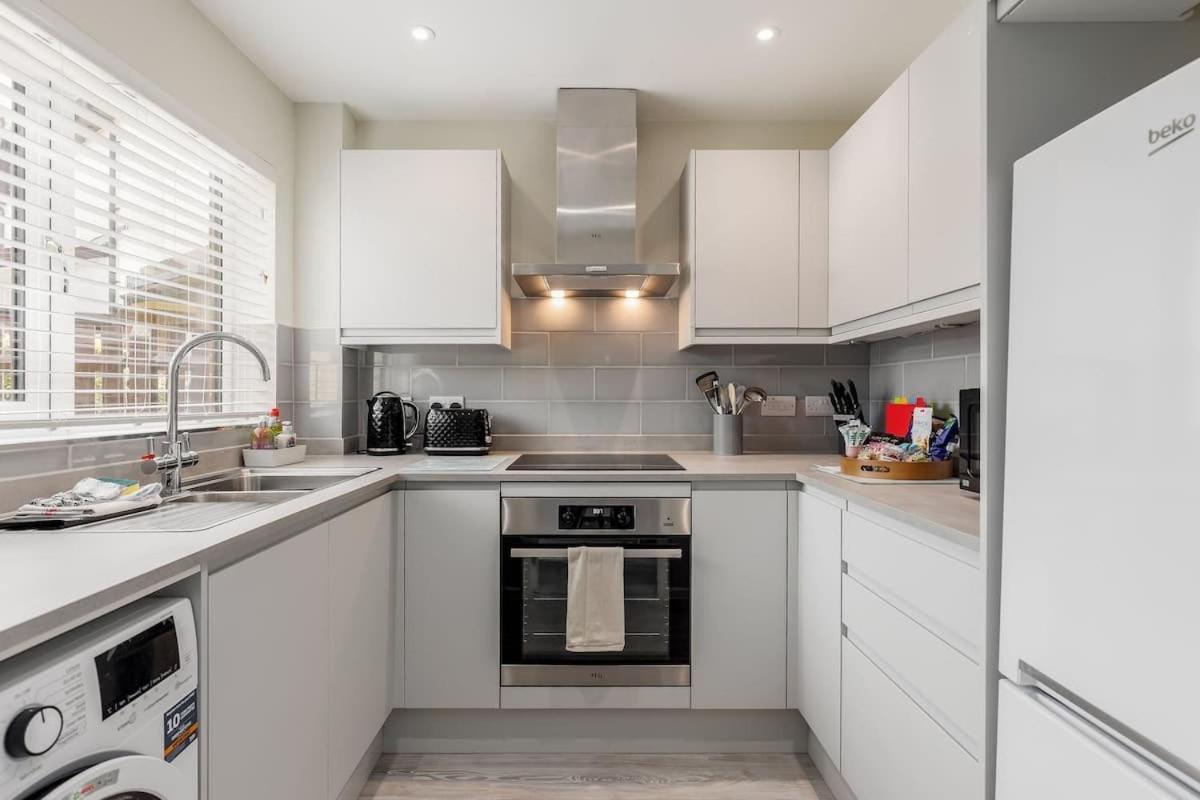 Villa Trade Winds à Poole Extérieur photo